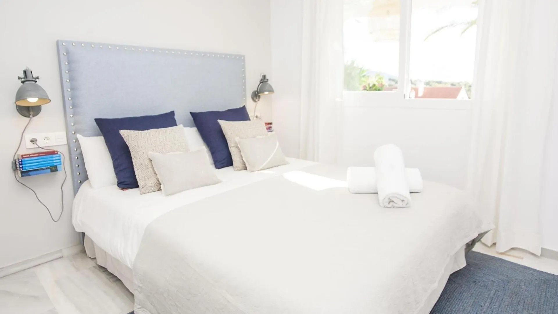 Jardines 16 Beautiful Family Apartment Marbellac